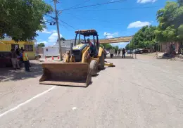 Rehabilitan calles de la colonia Machi López en Cajeme