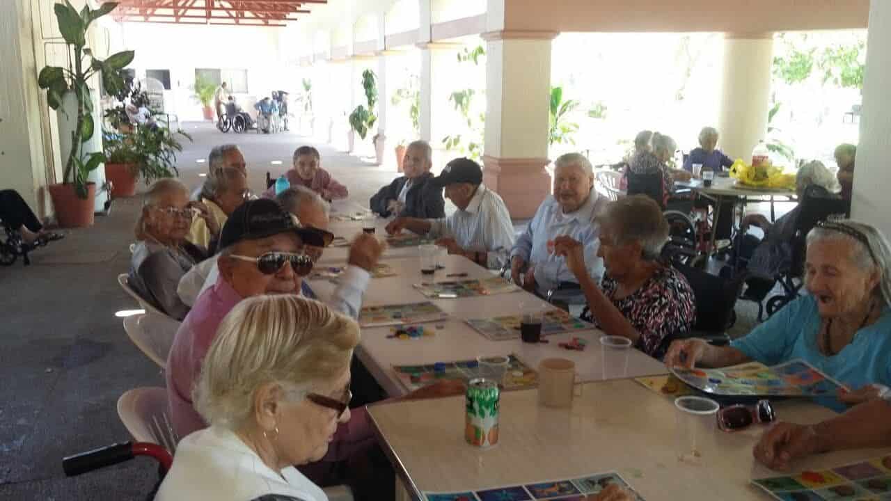 Buscan sumar esfuerzos para salvar Asilo San Vicente