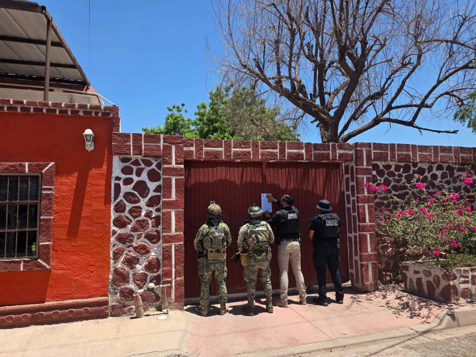 Aseguran arsenal en Esperanza; hay dos detenidos
