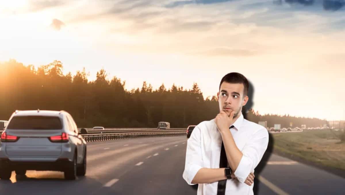 Evita riesgos; así puedes saber si un auto te sigue en la carretera
