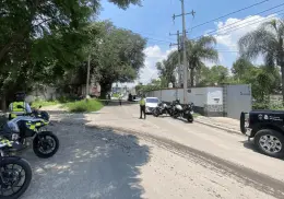 Hombre dispara a policías, mata a sus hijos y se suicida en Tlajomulco, Jalisco