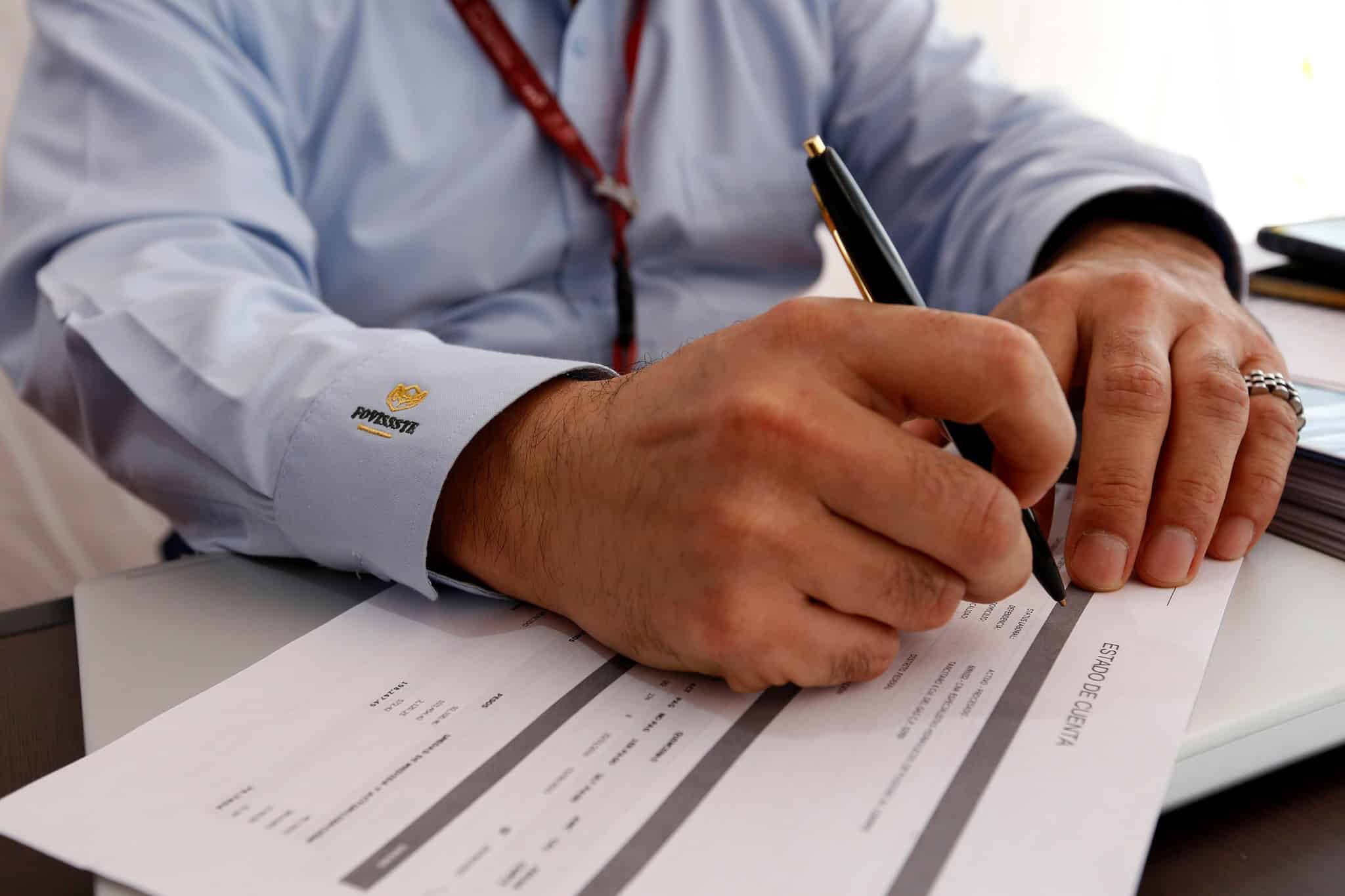 Infonavit deposita crédito en tarjeta