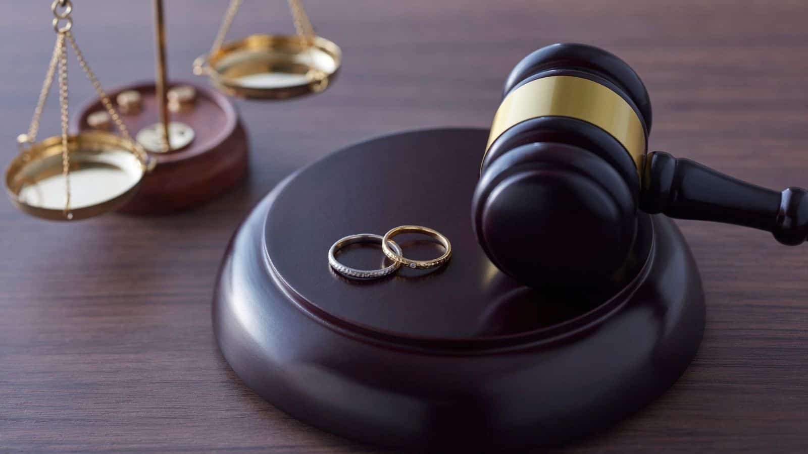 ¿Qué son las capitulaciones matrimoniales y cómo es que ayudan a proteger tus finanzas?