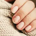 Nail art: 5 diseños de uñas con lunares que ofrecen un estilo elegante y super chic