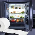 ¿Para qué sirve poner papel higiénico en el refrigerador?