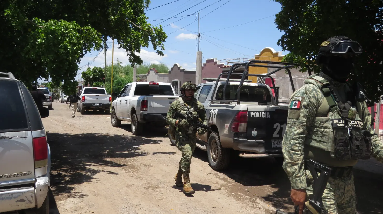 Intentan robar tráiler a punta de pistola al oriente de Ciudad Obregón