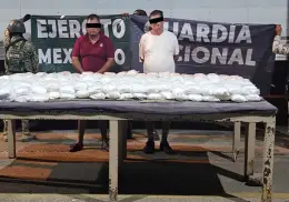 Interceptan millonario cargamento de droga en SLRC