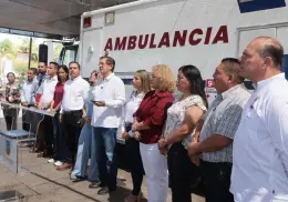 Refuerzan área de salud en Navojoa con entrega de nueva ambulancia