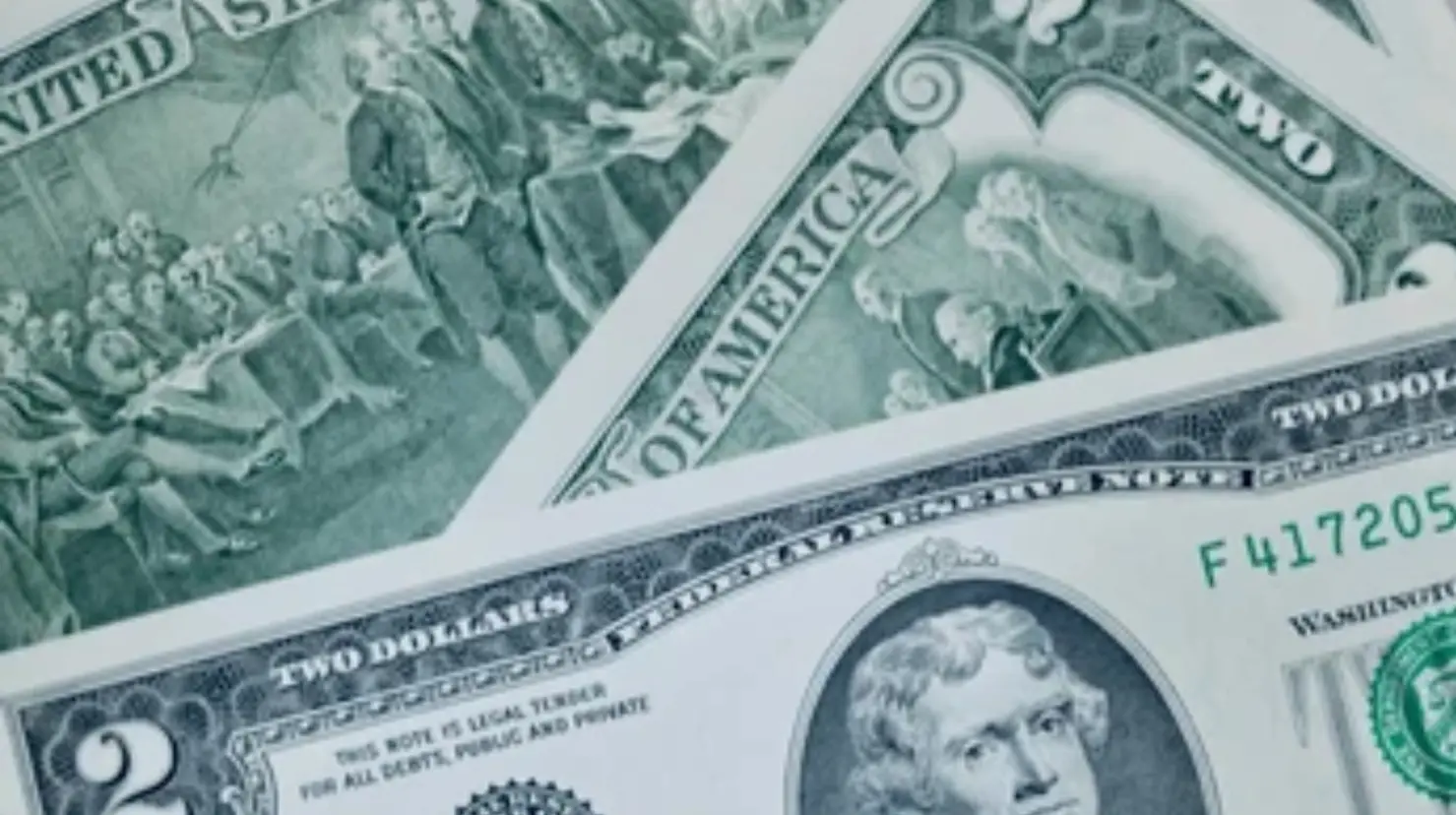 Precio del dólar hoy viernes 1 de agosto: El peso se mantiene alto pese a la prórroga en aranceles 