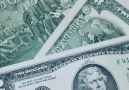 Precio del dólar hoy viernes 1 de agosto: El peso se mantiene alto pese a la prórroga en aranceles 