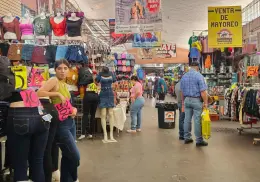 Regulares, ventas de fin de semana en el Mercajeme