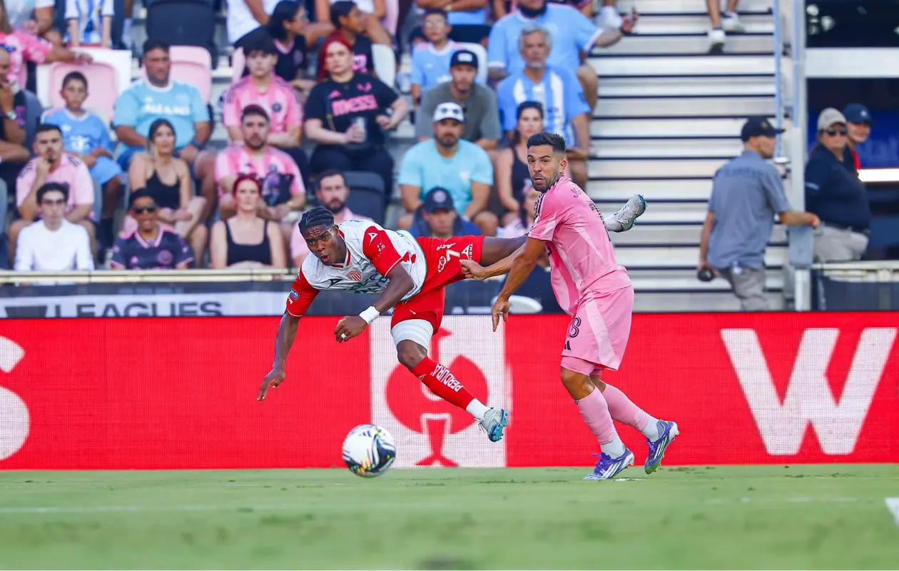 Necaxa logró rescatar el empate.