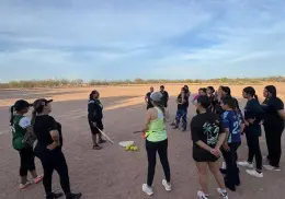 Ayuntamiento de Sonora continúa impartiendo clínicas deportivas en comunidades rurales