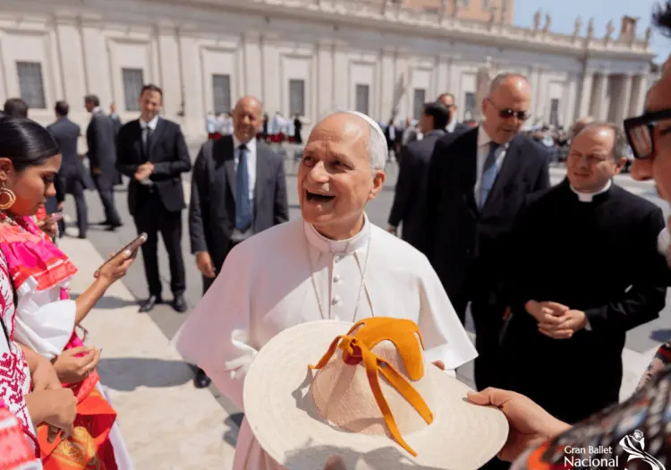VIDEO | Papa León XIV canta "Cielito Lindo" en el Vaticano y emociona a fieles