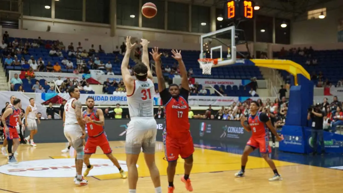 México vence a Costa Rica 77-66 y empata el primer lugar