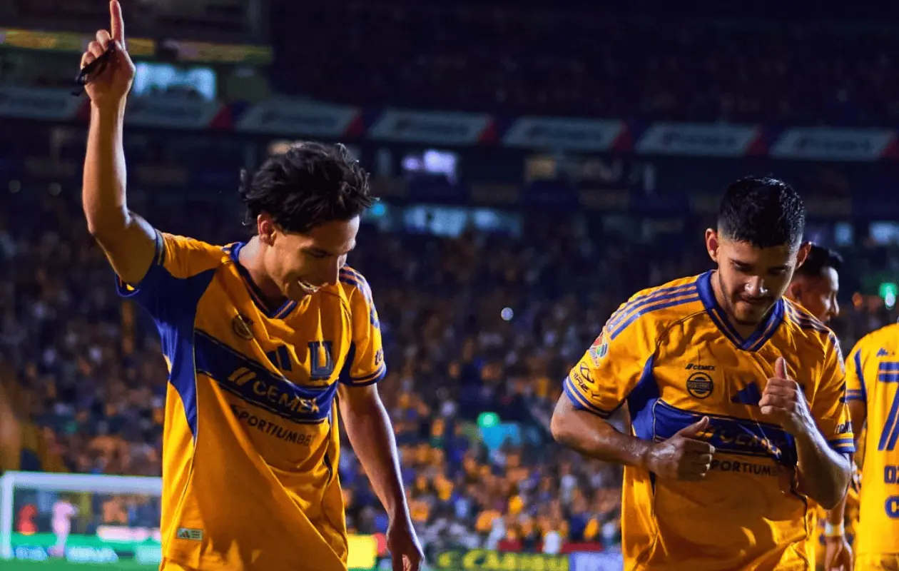 Noche completa para los felinos que no perdieron ninguna oportunidad de hacer goles.