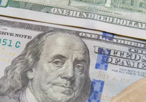 Precio del dólar hoy martes 12 de agosto: El peso mexicano cede terreno ante la divisa
