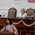 VIDEO | Joven ganadora de Premio de la Juventud en CDMX regaña a diputados