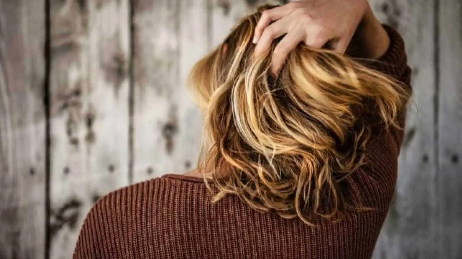 ¿Tu corte de cabello habla por ti? Así influyen las emociones en tu peinado