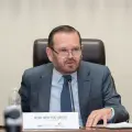 IEE hará cobros por sanciones a partidos políticos