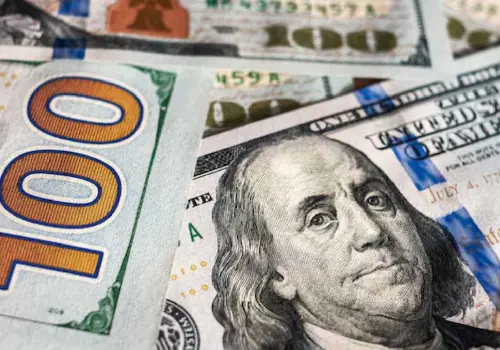 Precio del dólar hoy jueves 14 de agosto: El peso pierde terreno