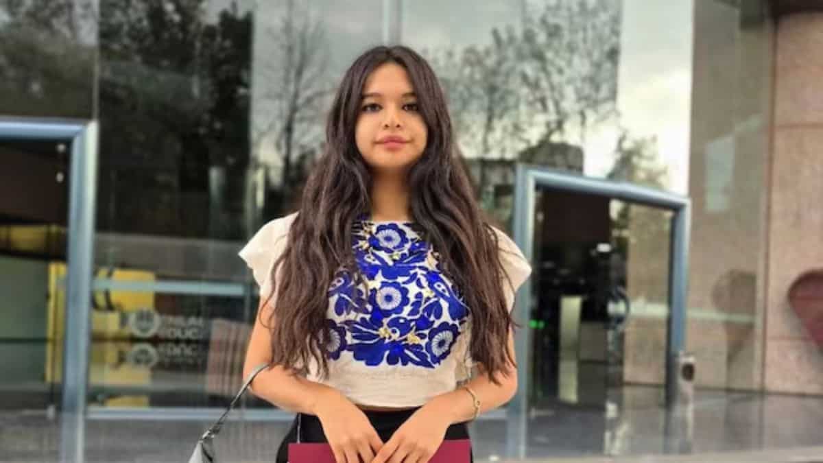Quién es Ana Karen Sotero, joven que regañó a diputados en el Congreso de la CDMX