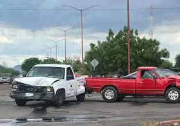 Aparatoso choque al sur de Ciudad Obregón