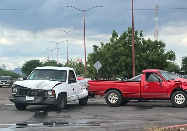 Aparatoso choque al sur de Ciudad Obregón