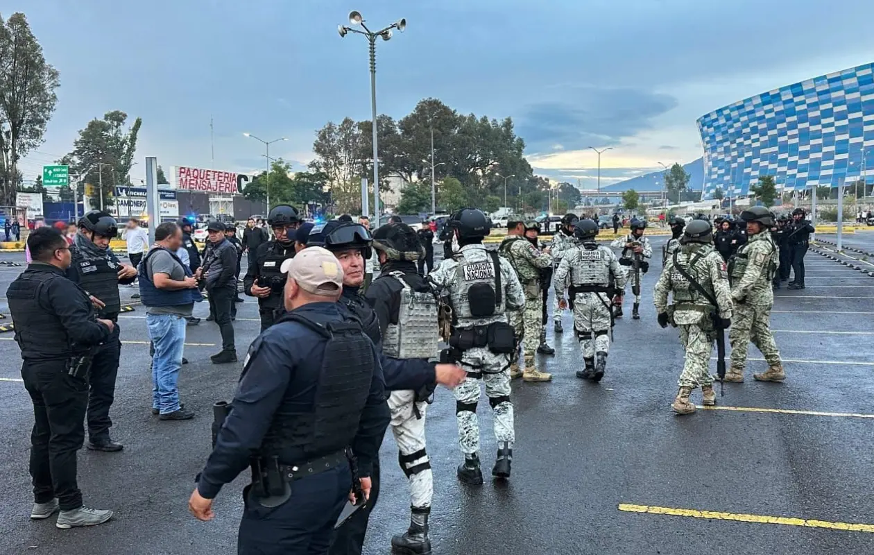 Seguridad Pública desplegó un operativo alrededor del Estadio Cuauhtémoc.