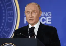 Putin afirma que se solucionará conflicto con Ucrania tras negociaciones con Trump