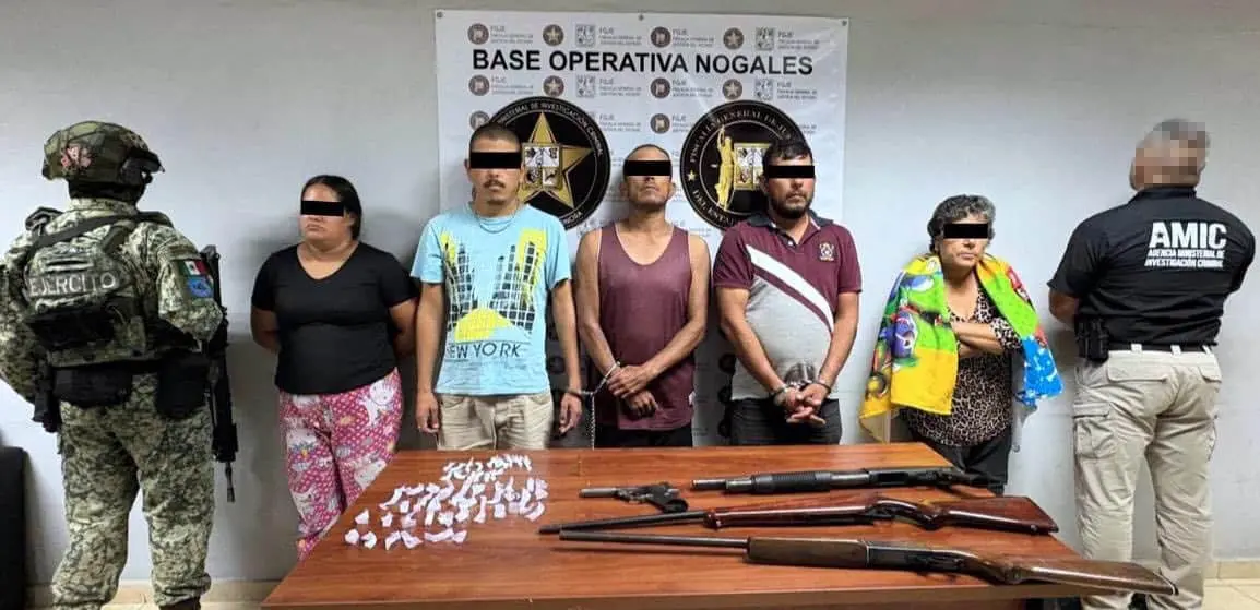 Los detenidos y material asegurados quedaron a disposición del Ministerio Público