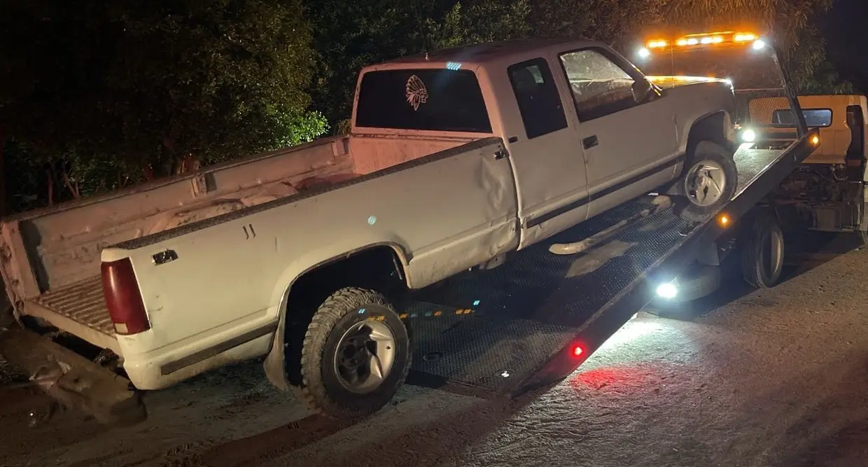 La camioneta que conducía el detenido fue remolcada a un corralón, donde quedaría bajo resguardo