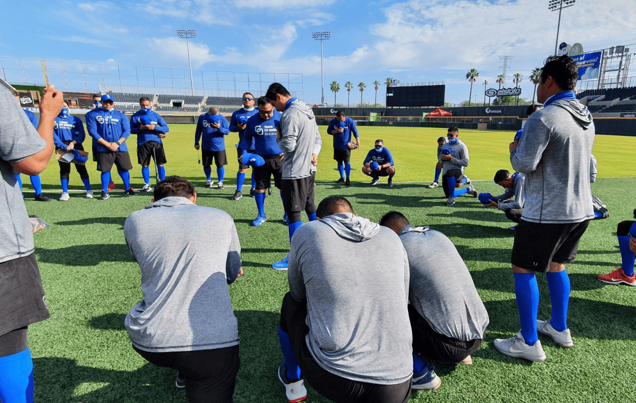 Yaquis da a conocer su lista de invitados a los entrenamientos de pretemporada 2025-2026