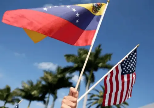 EE.UU. alerta a sus ciudadanos: no viajar ni permanecer en Venezuela