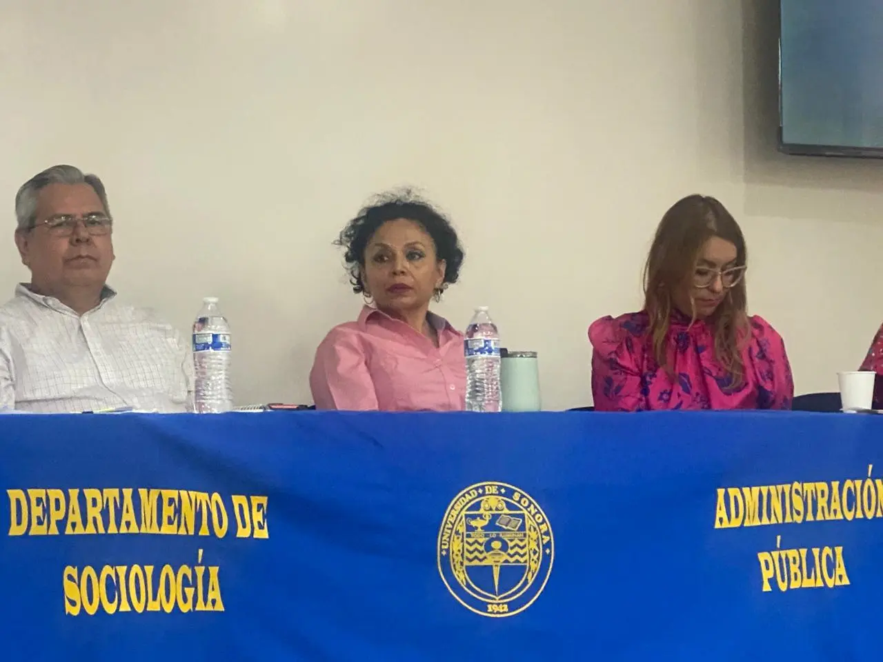 Cecilia Delgado fundadora de Buscadoras por la Paz en Sonora, desde el foro "Nombrar la ausencia"