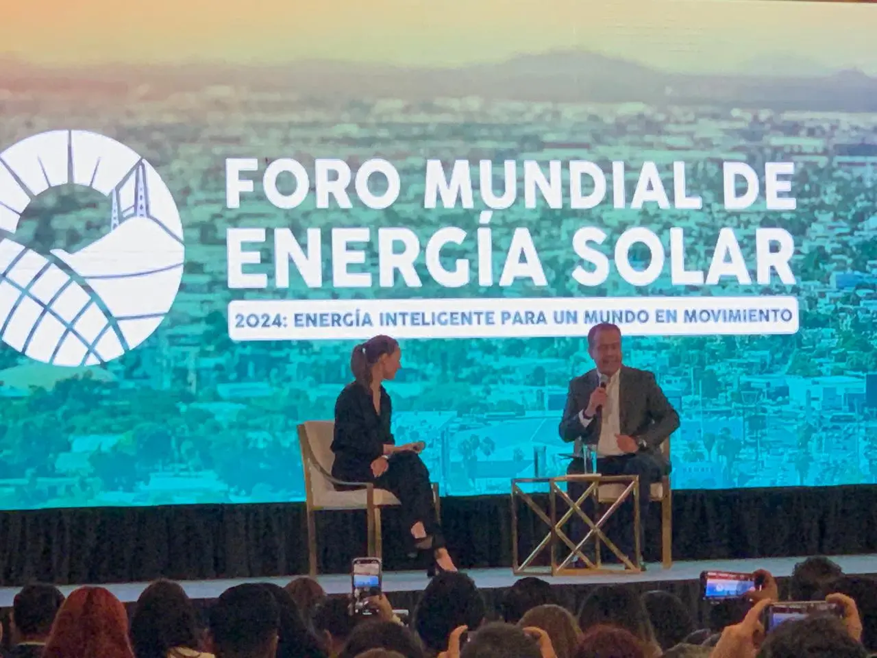 El foro tiene como objetivo la búsqueda de alianzas entre el sector gubernamental y privado para impulsar programas y estrategias que mejoren la calidad de vida
