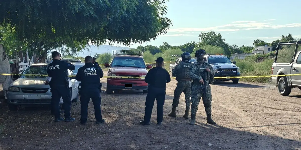 Al sitio acudieron elementos de los tres niveles de gobierno, quienes inspeccionaron el área y verificaron que no había personas lesionadas / Foto: Oviel Sosa