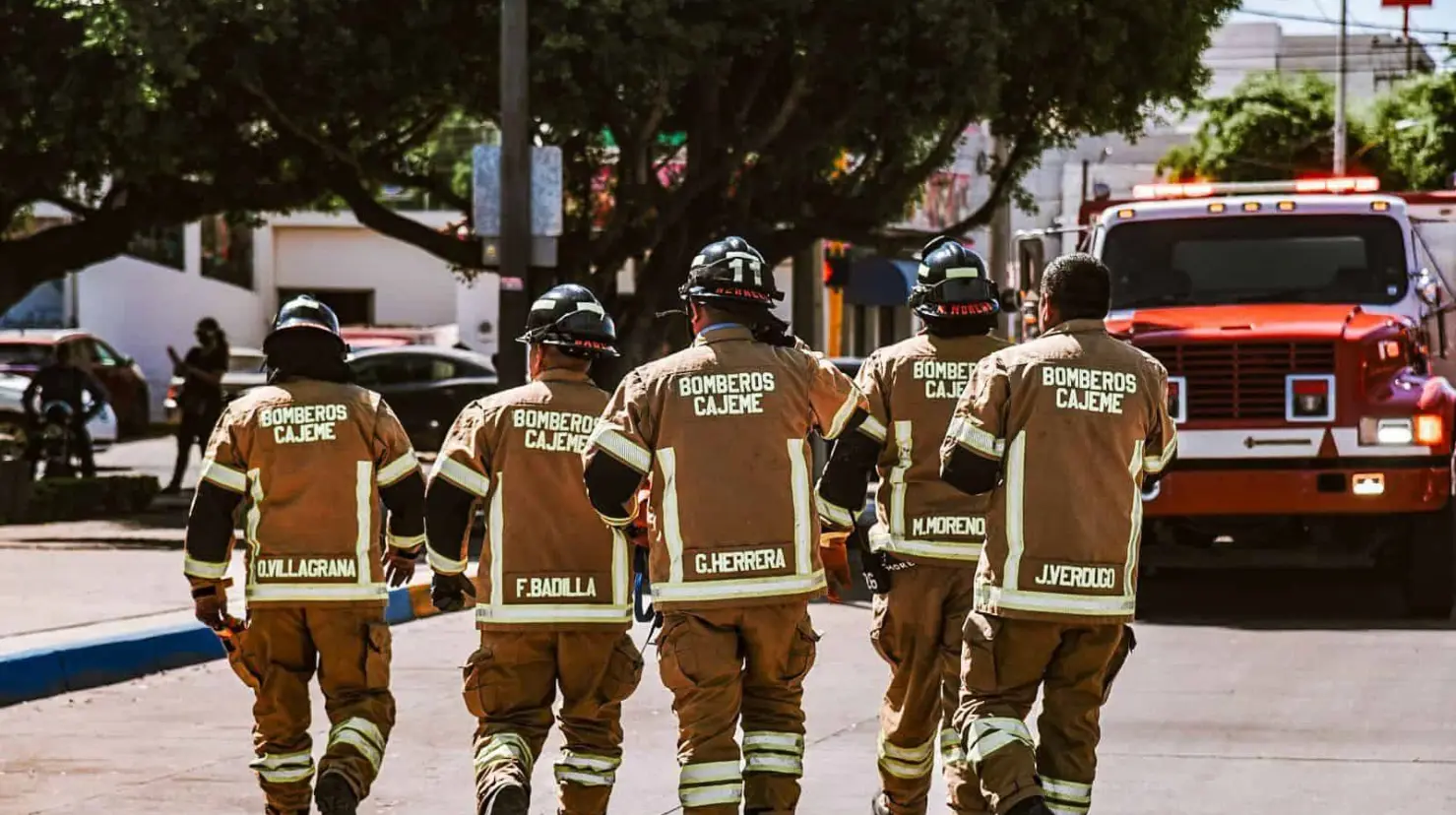 Este 22 de agosto reconozcamos la labor de estos hombres y mujeres que no dudan en arriesgar su vida por cumplir su misión.