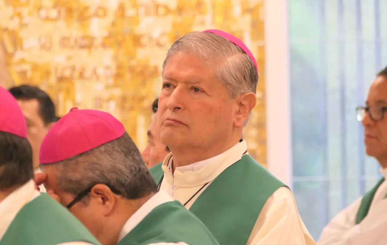Al cumplir 75 años de edad los obispos tienen la obligación de presentar la renuncia pastoral a sus diócesis.