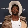 Lil Nas X: quién es el rapero que fue hospitalizado tras deambular en ropa interior en la calle | VIDEO