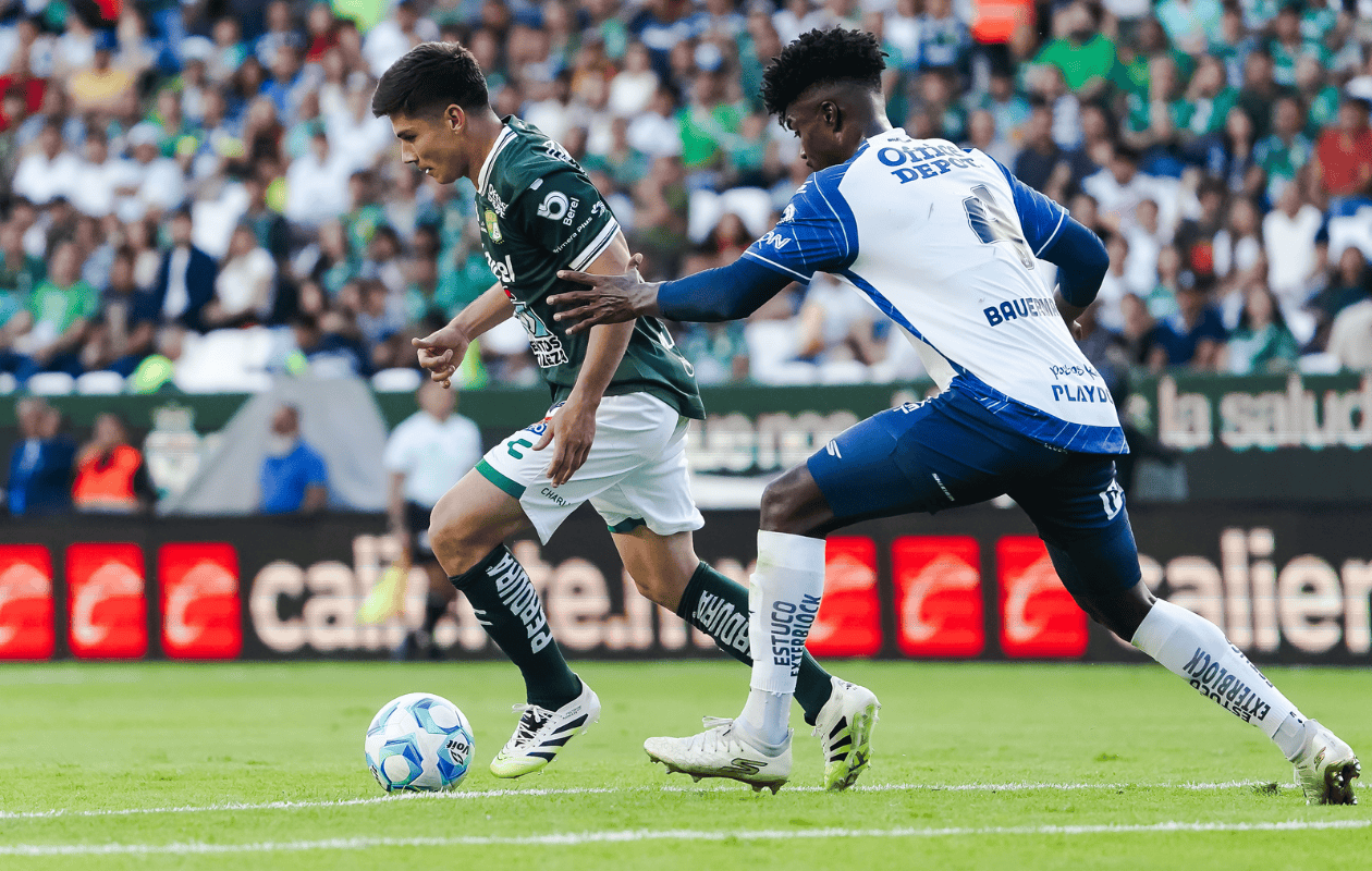 León y Pachuca empatan 1-1 con goles de penal en un duelo sin brillo
