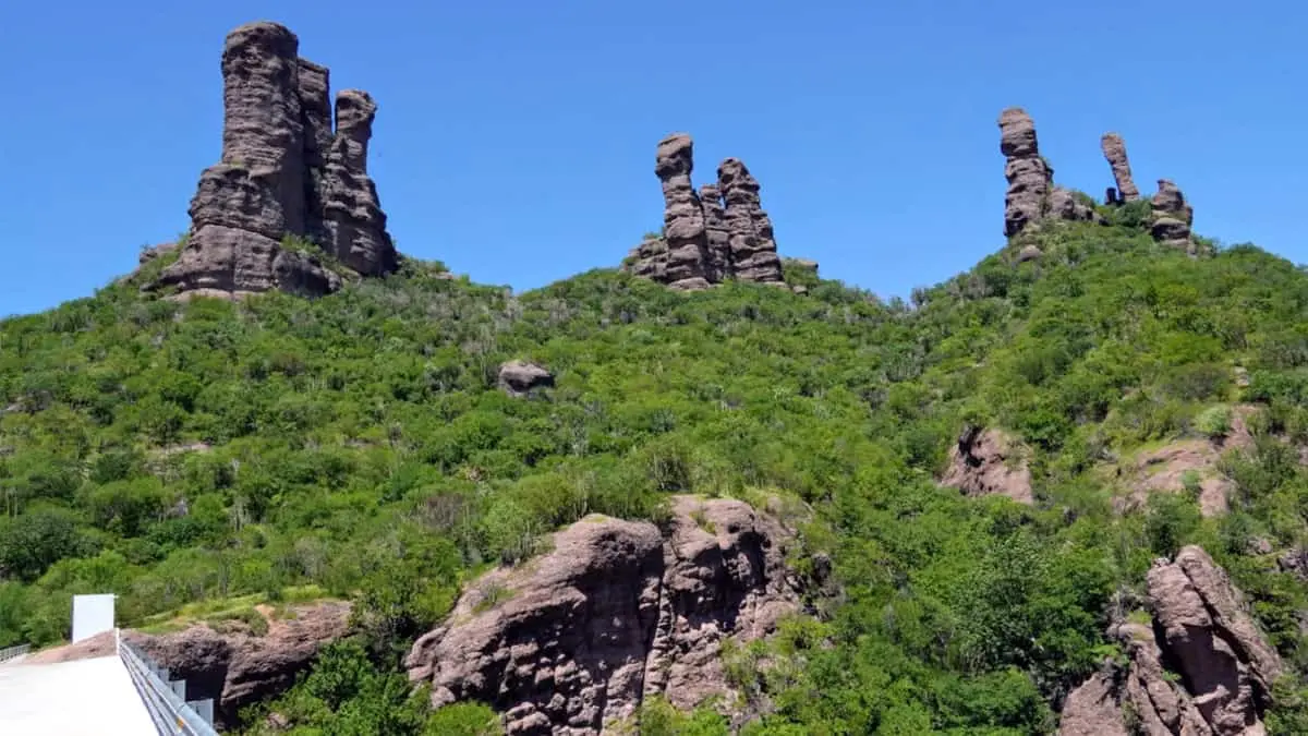 La magia natural de la Presa "Los Pilares"