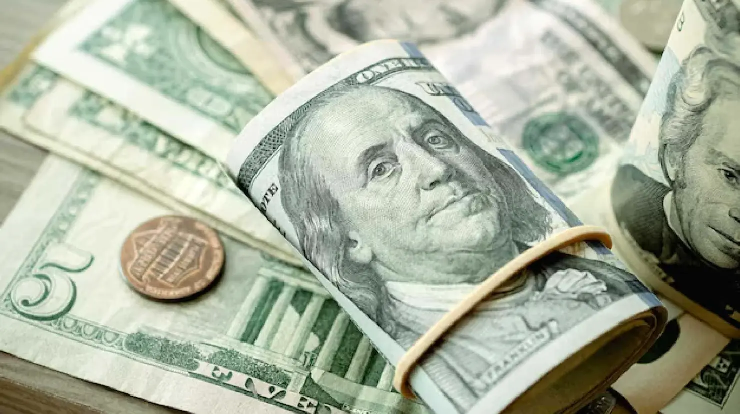 Precio del dólar hoy lunes 25 de agosto: Así abrió la semana en bancos de México