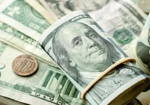 Precio del dólar hoy lunes 25 de agosto: Así abrió la semana en bancos de México