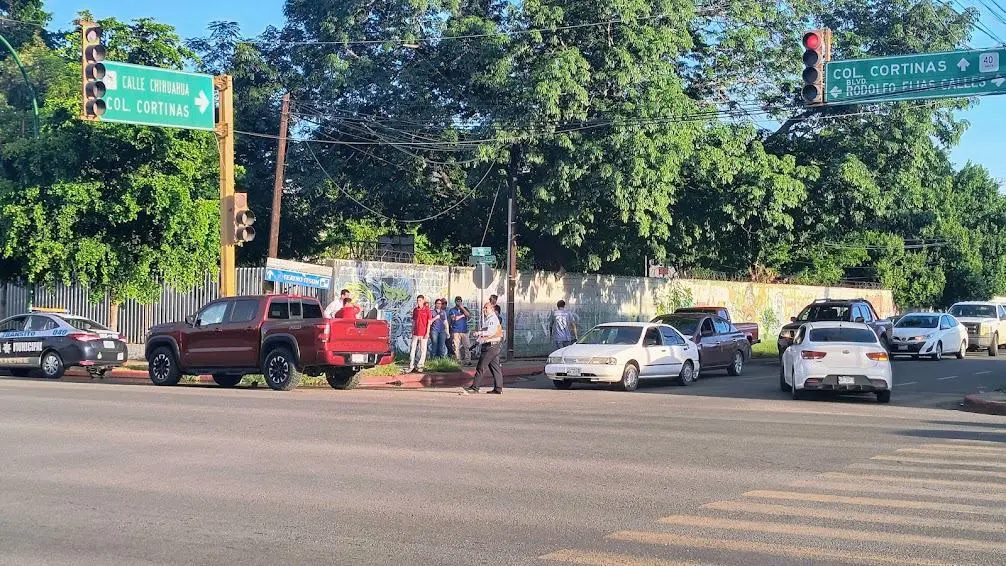 Accidente vehicular deja cuantiosos daños materiales