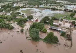 Lluvia de 80 milímetros inunda la Comisaría de Bacabachi en Navojoa