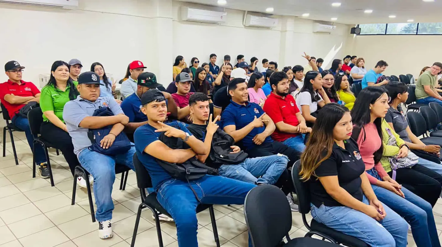 En el sur del Estado pueden inscribirse los estudiantes de la Universidad Para El Bienestar Benito Juárez con sede Educativa Álamos, Etchojoa y Navojoa; la Escuela Normal Rural Gral. Plutarco Elias Calles la localidad de El Quinto correspondiente a Etchojoa; el Instituto Tecnológico Superior De Cajeme Extensión Vícam; y la Universidad Del Pueblo Yaqui