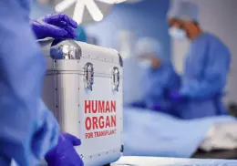 Mujer despierta del coma antes de que la sometieran a una cirugía de extracción de órganos