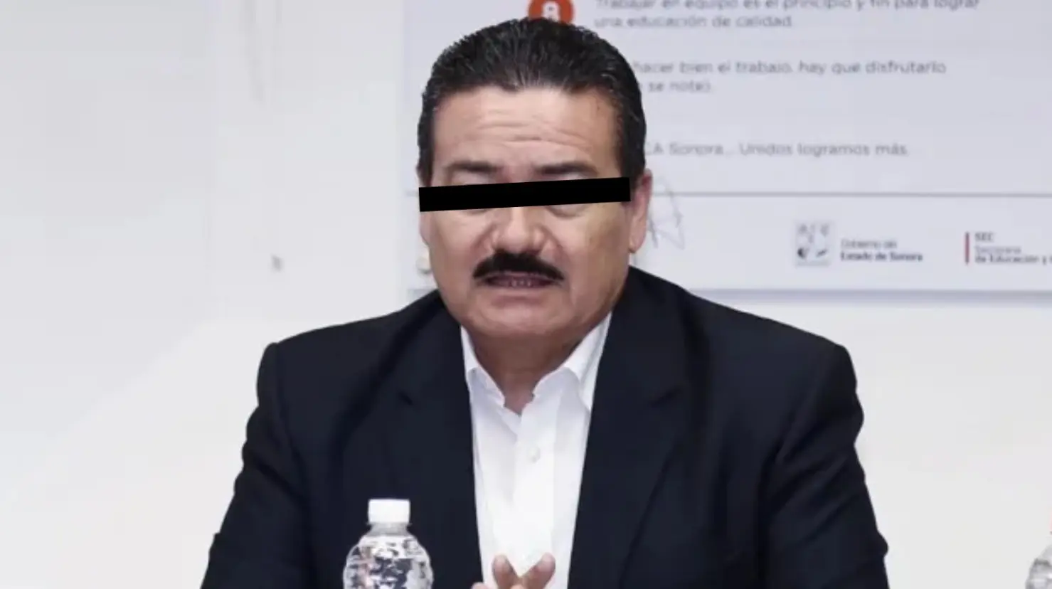 Tras su captura, fue trasladado e ingresado al Centro de Reinserción Social (Cereso) Hermosillo Uno, donde quedó a disposición del juez que ordenó su detención.
