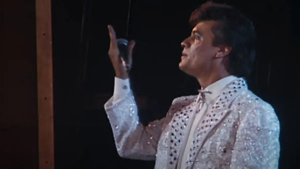Juan Gabriel: Debo, puedo y quiero